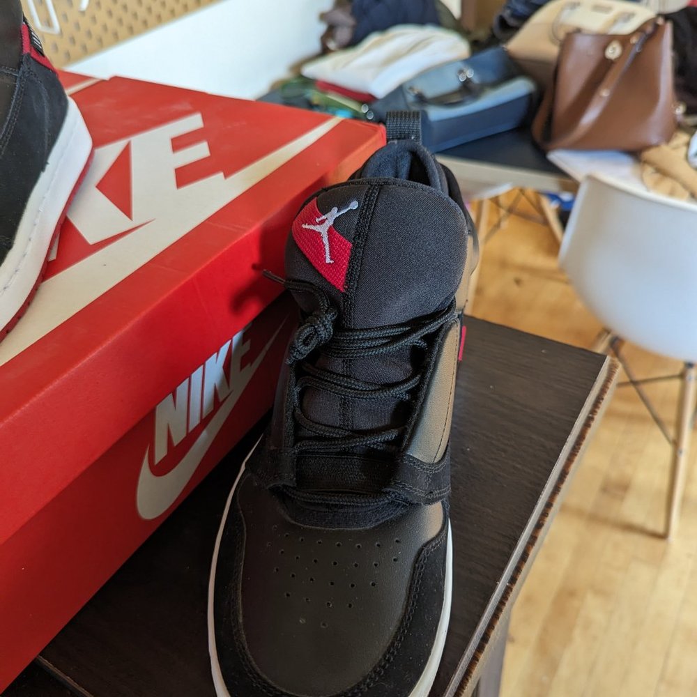 NIKE JORDAN FADE AWAY - Picture 3 of 10